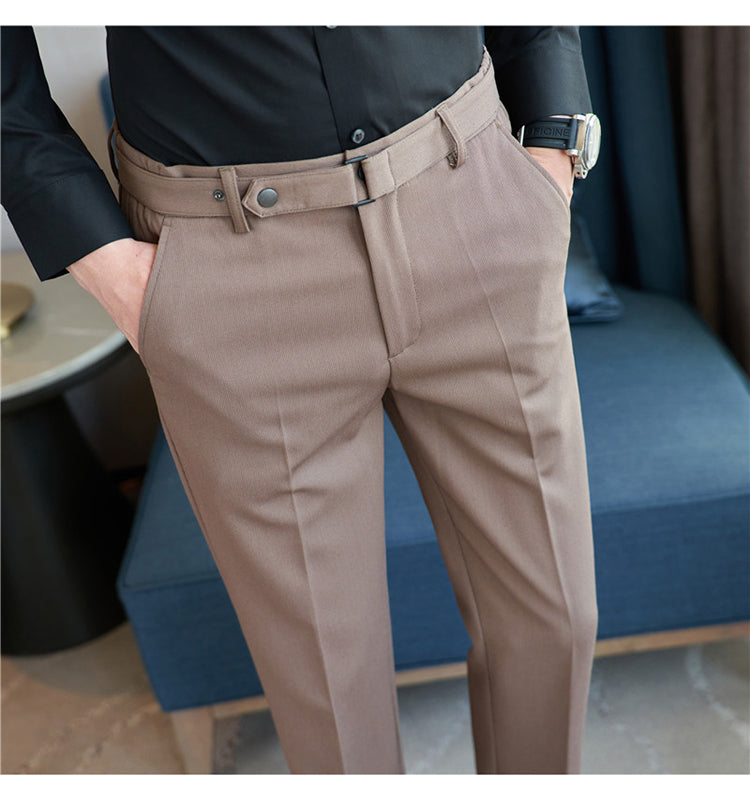 Calças Slim-Fit Texturadas com Cinto